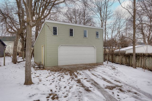 4015 University Avenue, Des Moines, IA 50311