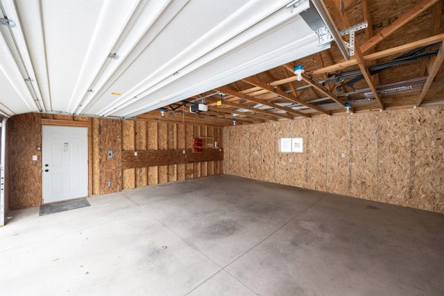 4015 University Avenue, Des Moines, IA 50311