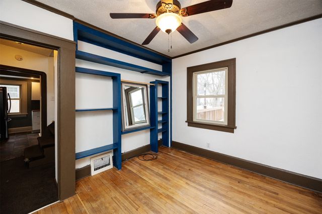 4015 University Avenue, Des Moines, IA 50311