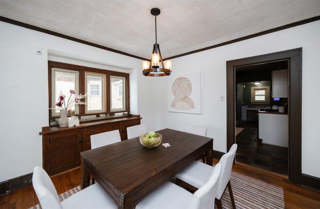 4015 University Avenue, Des Moines, IA 50311