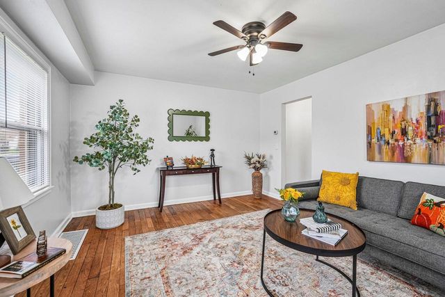 1117 Rode AVENUE, Racine, WI 53404