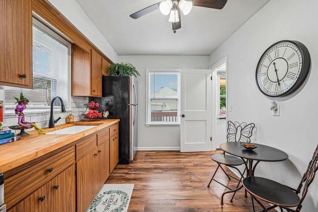 1117 Rode AVENUE, Racine, WI 53404