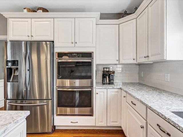 711 Samuel Dr, Northbridge, MA 01588