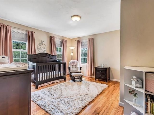 711 Samuel Dr, Northbridge, MA 01588