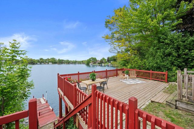 N50W35096 Wisconsin AVENUE, Okauchee, WI 53069