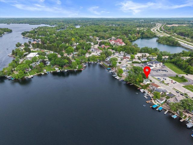 N50W35096 Wisconsin AVENUE, Okauchee, WI 53069