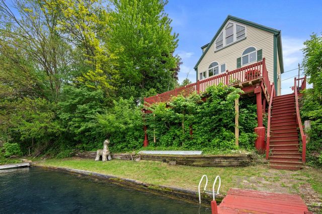 N50W35096 Wisconsin AVENUE, Okauchee, WI 53069