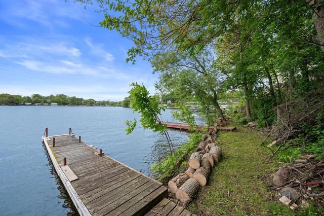 N50W35096 Wisconsin AVENUE, Okauchee, WI 53069