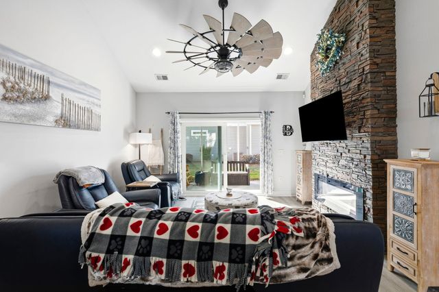 163 Machrie Loop Unit D, Myrtle Beach, SC 29588