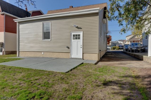 118 N 14Th St, Prospect Park Boro, NJ 07508