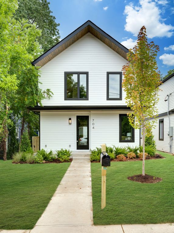 704 Stockell St, Nashville, TN 37207