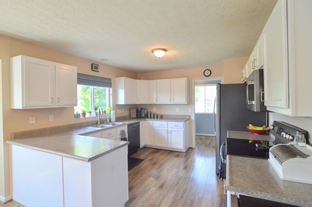 5155 Arbor Knoll Lane, Independence, KY 41051