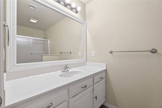 407 NW J Street, Bentonville, AR 72712