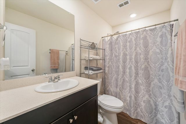 5805 Honey Creek Street, Fort Worth, TX 76179