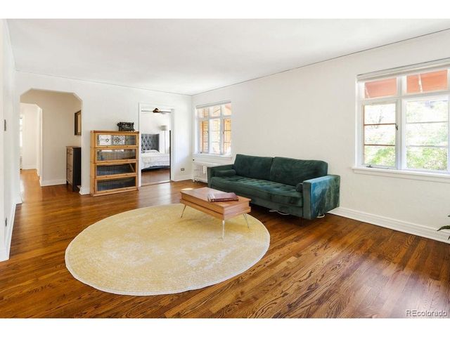 1029 N Pennsylvania St 2E, Denver, CO 80203