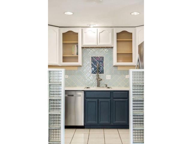 1029 N Pennsylvania St 2E, Denver, CO 80203