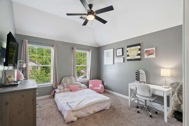 7476 Riverland Dr, Nashville, TN 37221