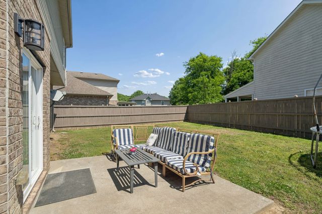 7476 Riverland Dr, Nashville, TN 37221