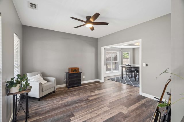 7476 Riverland Dr, Nashville, TN 37221