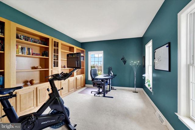 750 RYDELL DR, Dallastown, PA 17313