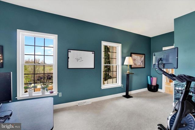 750 RYDELL DR, Dallastown, PA 17313