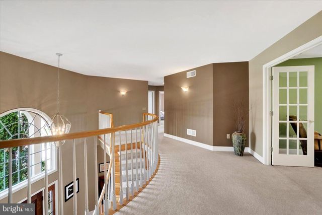 750 RYDELL DR, Dallastown, PA 17313