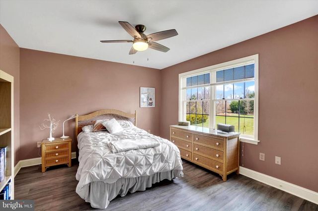 750 RYDELL DR, Dallastown, PA 17313