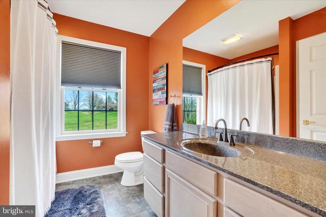 750 RYDELL DR, Dallastown, PA 17313