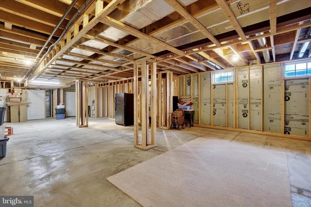 750 RYDELL DR, Dallastown, PA 17313