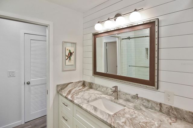 1200 TARPON CENTER DRIVE 108, Venice, FL 34285