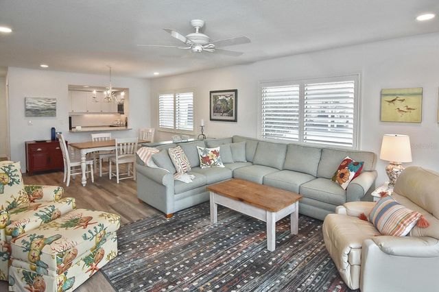 1200 TARPON CENTER DRIVE 108, Venice, FL 34285