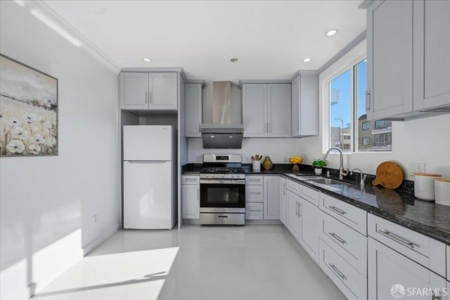 1850 Judah Street, San Francisco, CA 94122