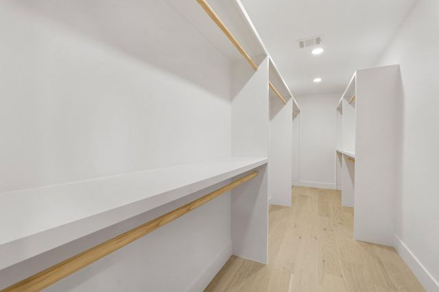 4407 Knightsbridge Boulevard, Sugar Land, TX 77479