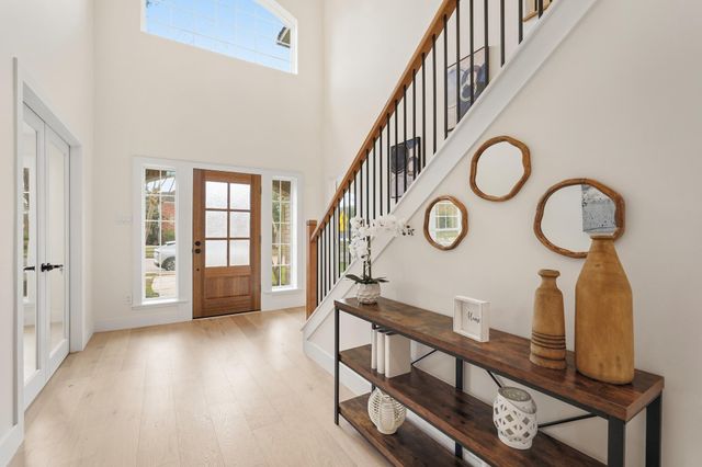 4407 Knightsbridge Boulevard, Sugar Land, TX 77479