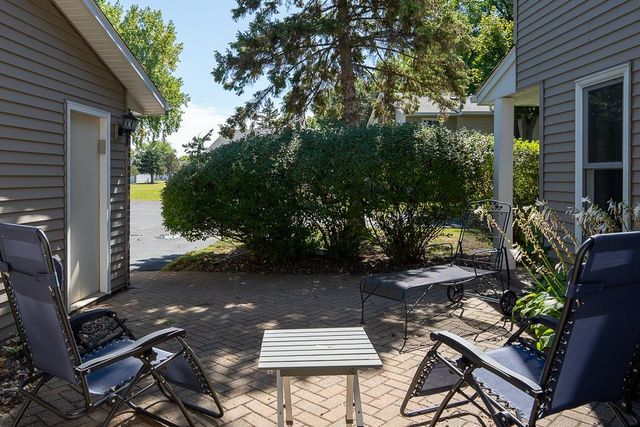 9478 Ranchview Lane N, Maple Grove, MN 55369