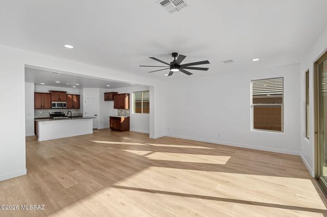 11955 N Raphael Way, Tucson, AZ 85742