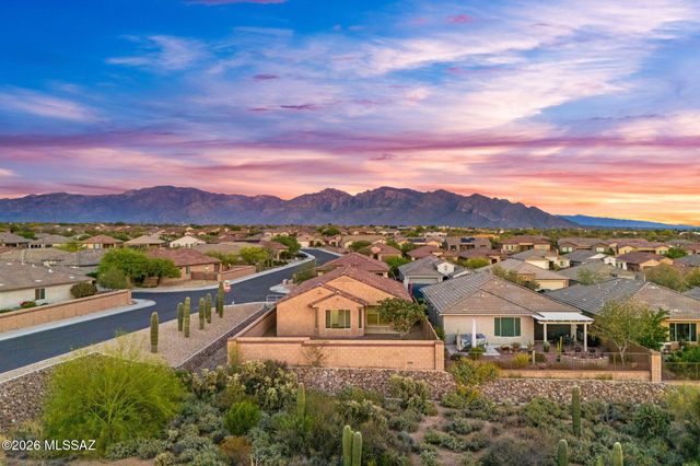 11955 N Raphael Way, Tucson, AZ 85742
