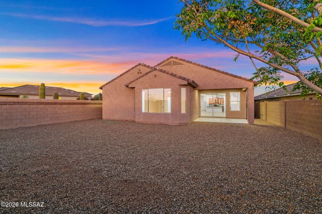 11955 N Raphael Way, Tucson, AZ 85742