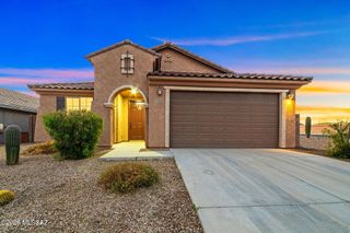 11955 N Raphael Way, Tucson, AZ 85742