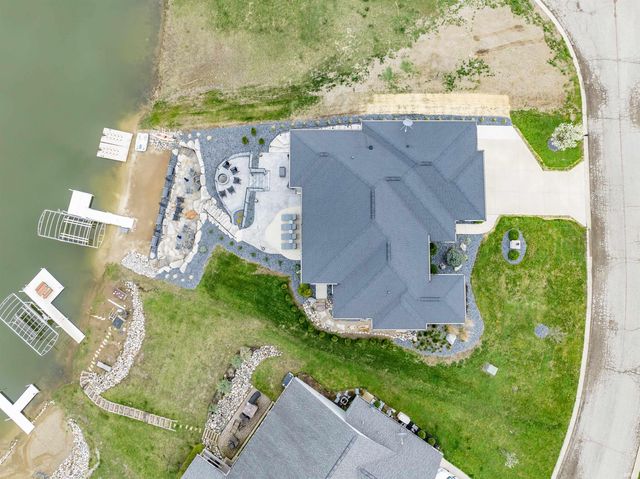 155 Lane 282 B Hamilton Lake, Hamilton, IN 46742