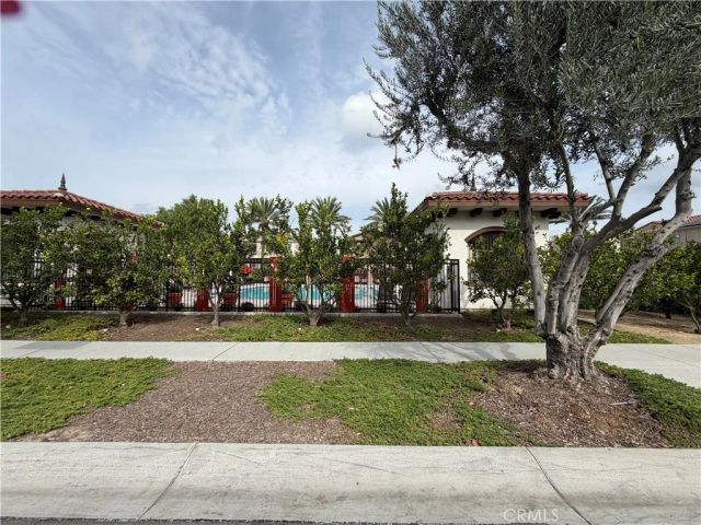 8801 Festival, Chino, CA 91708