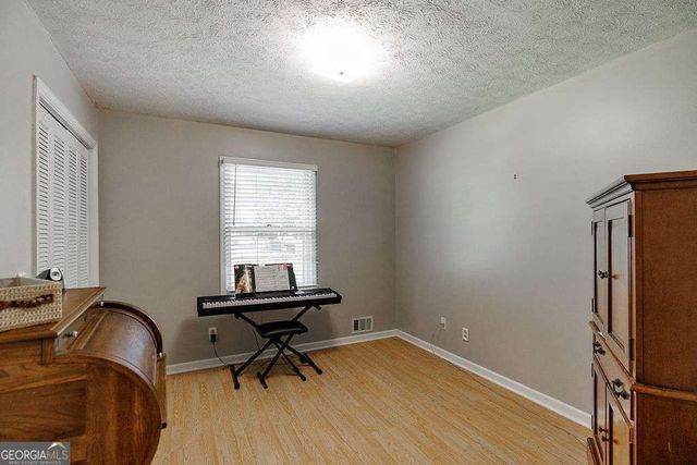 226 Baker Street, Statham, GA 30666