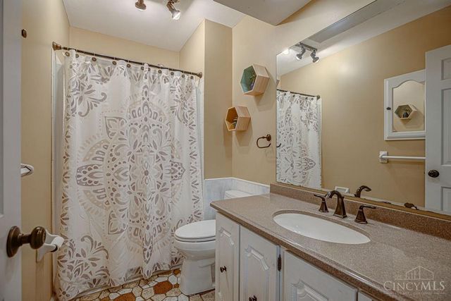 6826 Wetheridge Drive, Anderson Twp, OH 45230