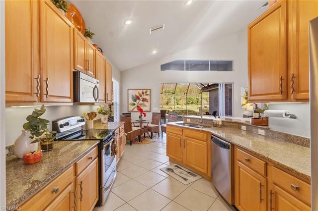 11740 Carradale CT, Naples, FL 34120