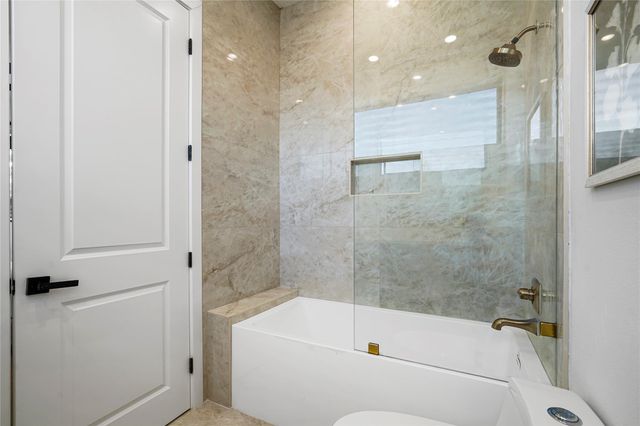 4708 Laurel Street, Bellaire, TX 77401
