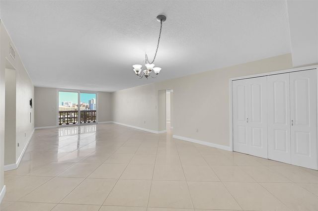 801 S OCEAN DR 706, Hollywood, FL 33019