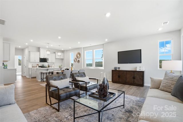 2620 Selbourne Drive, Gastonia, NC 28052