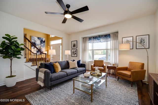 54 7th Street, Monroe, NJ 08831