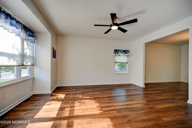 54 7th Street, Monroe, NJ 08831