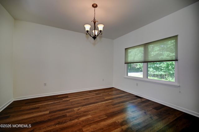 54 7th Street, Monroe, NJ 08831
